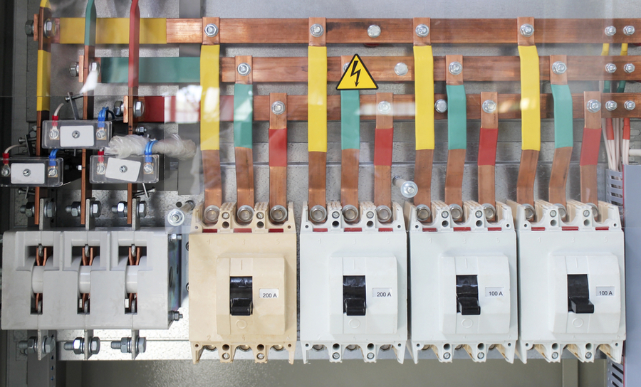 isolated vs non-isolated power supply