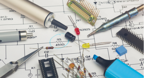 Schema mit elektronischen Komponenten