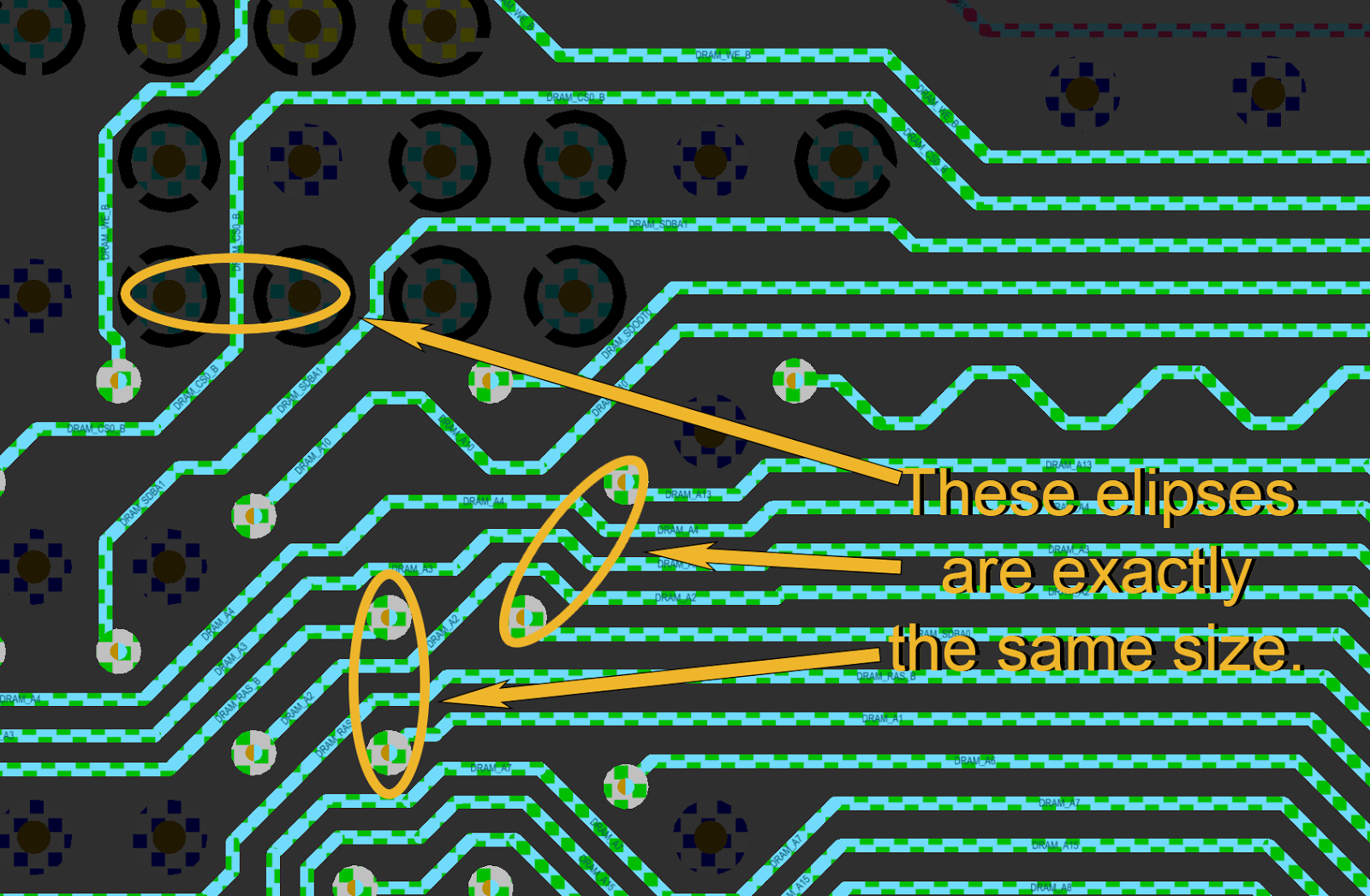 Microvias Figure 5 : Lors de la conception de vos PCB,  deux ou trois pistes peuvent s'insérer entre des microvias, dans le même espace nécessaire pour une piste entre des vias traversantes.